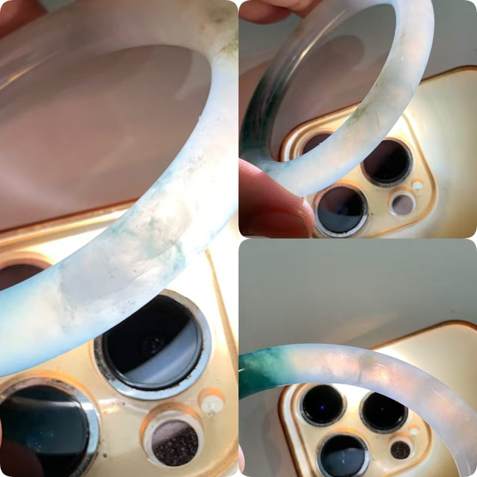 飘蓝花圆条手镯尺寸52*9*9 老种通透，水润光泽，水墨花色，灵动飘逸，带表皮黄翡！