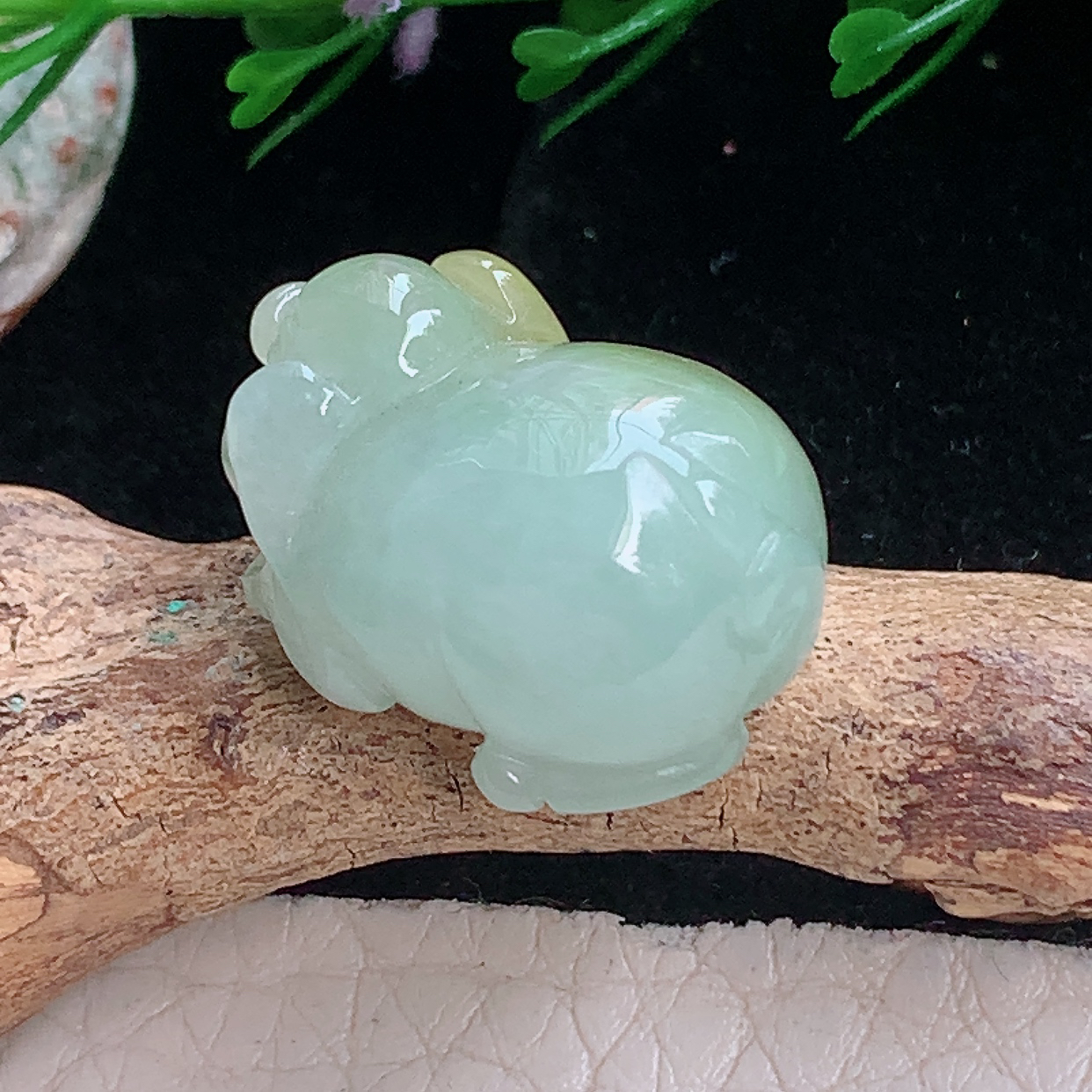 hx实拍21.2*15*12.3缅甸翡翠冰双彩黄翡生肖猪吊坠