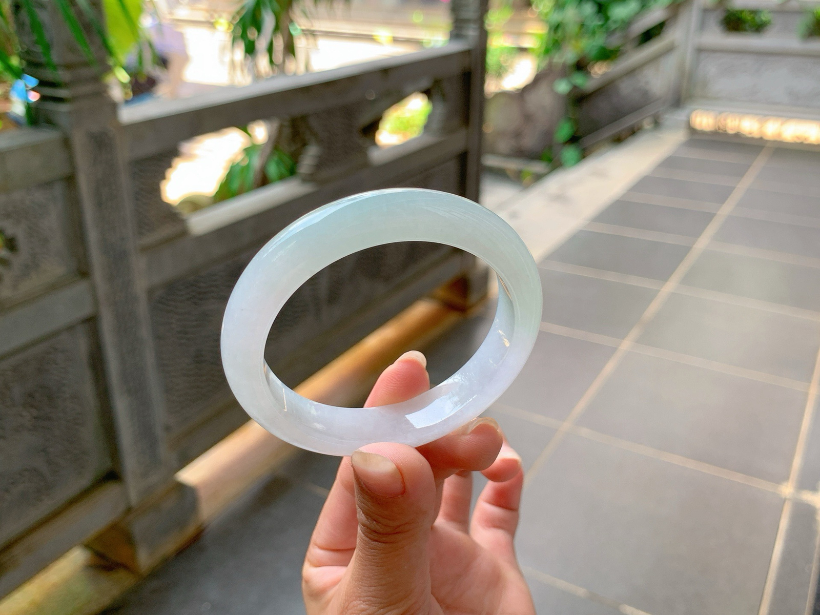 🪩｜54圈口
冰晴底，色系淡淡的，清雅 整体冰润细腻，