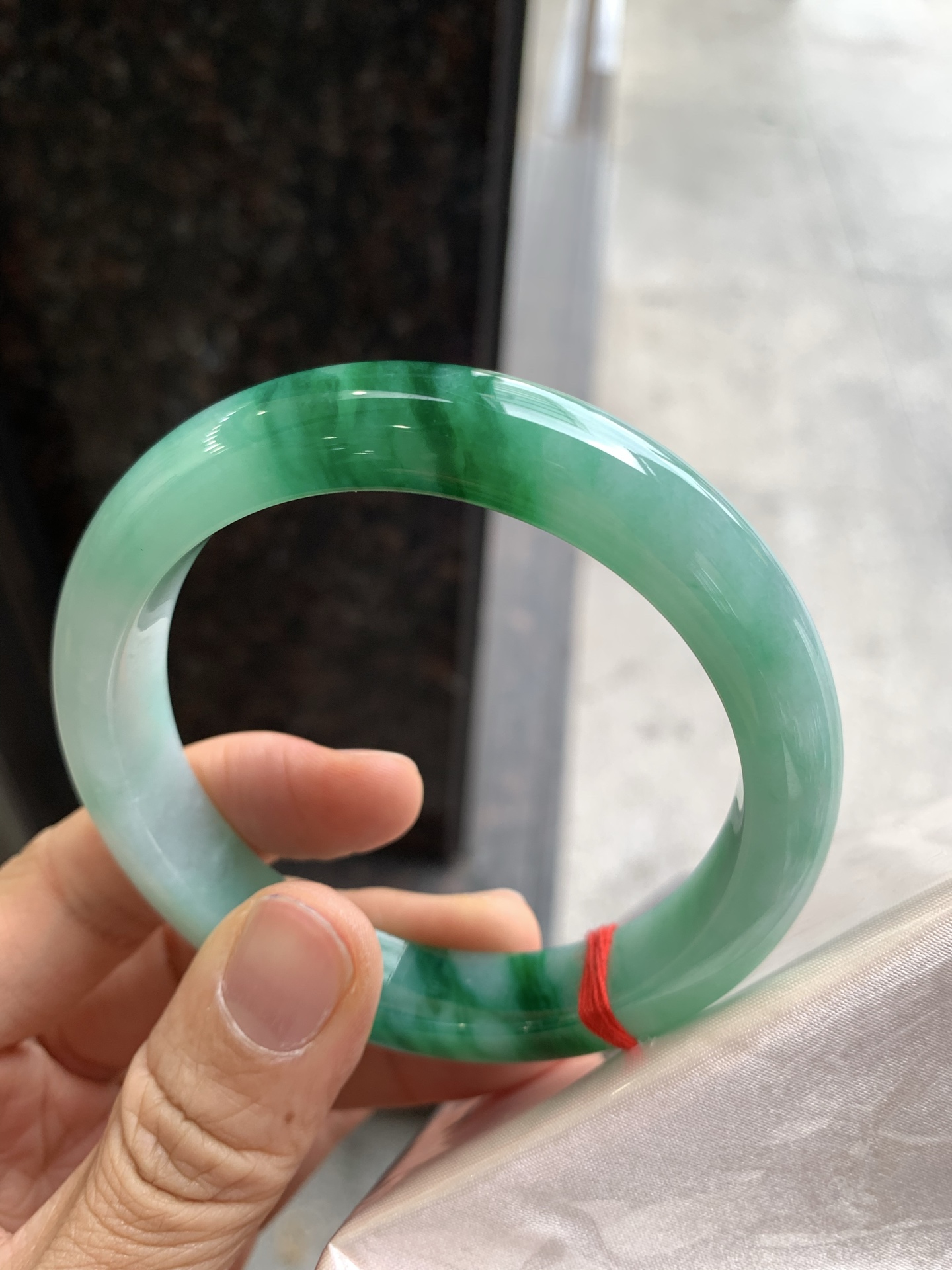 正圈飘绿 无裂 色辣大圈口