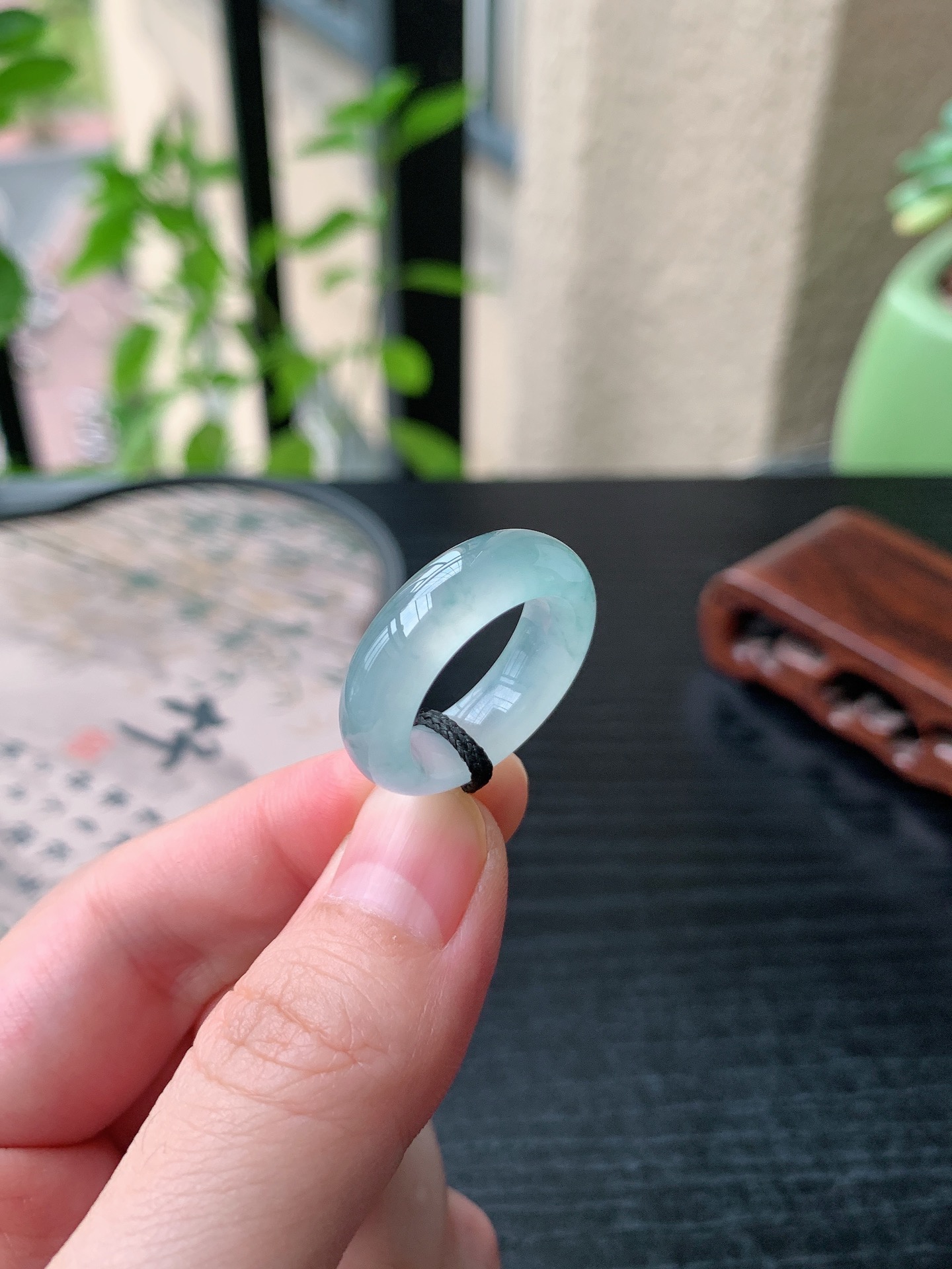 老坑冰种胶感蓝底飘花素面戒指 裸石尺寸:16.5-6.8-4.2mm