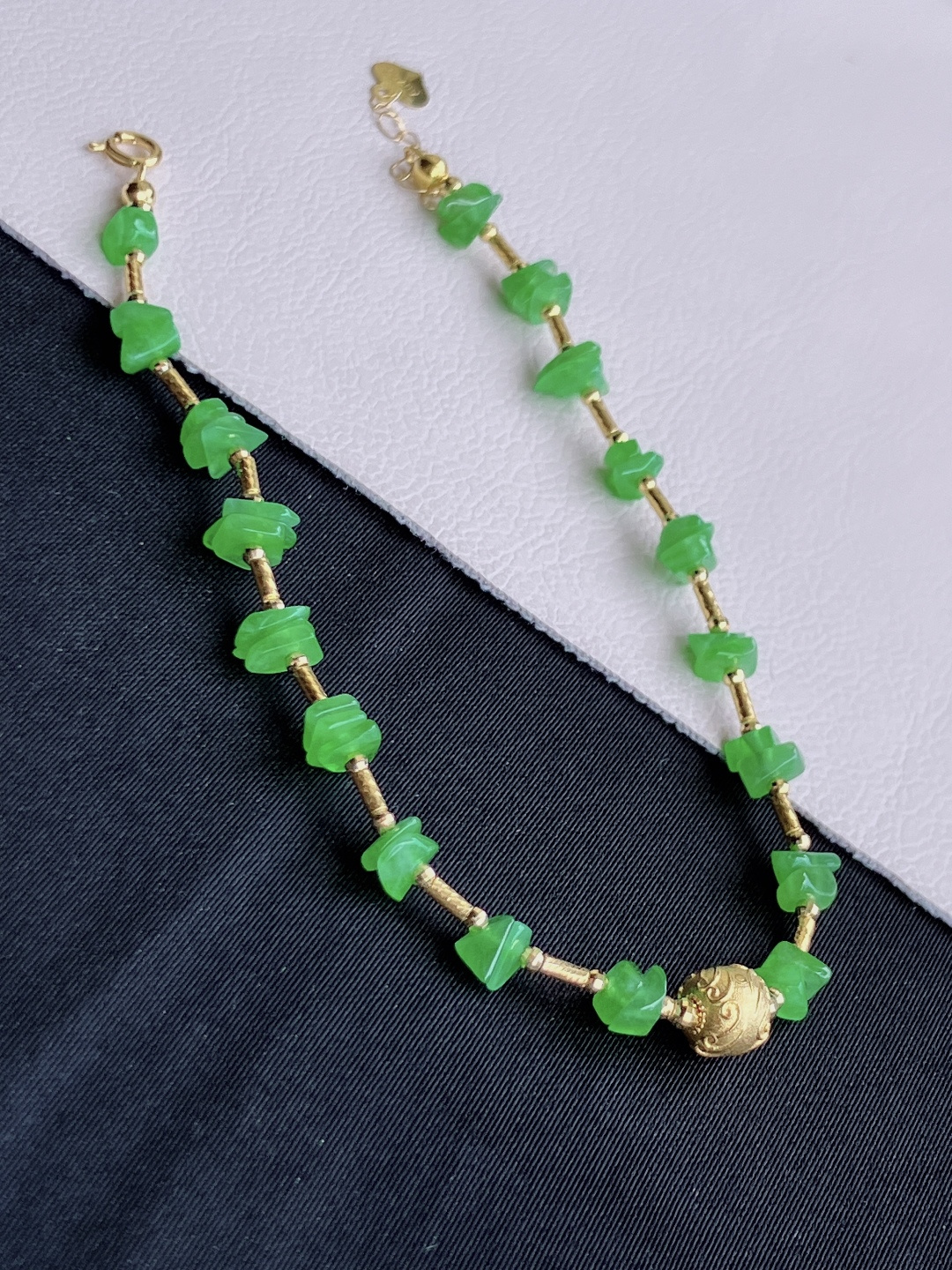 翠绿岁岁平安手链，简约时尚，尺寸4.6/自然光实拍