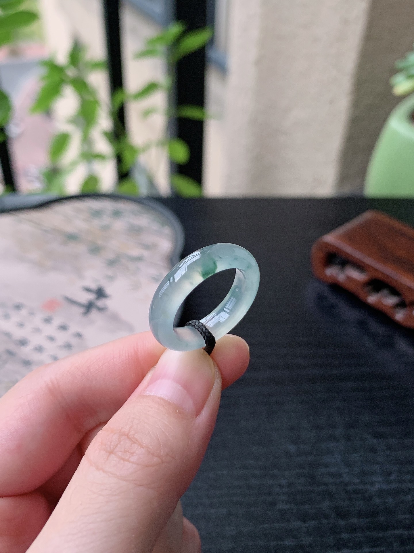 老坑冰种胶感飘花素面戒指 裸石尺寸:17-5.5-3.8mm