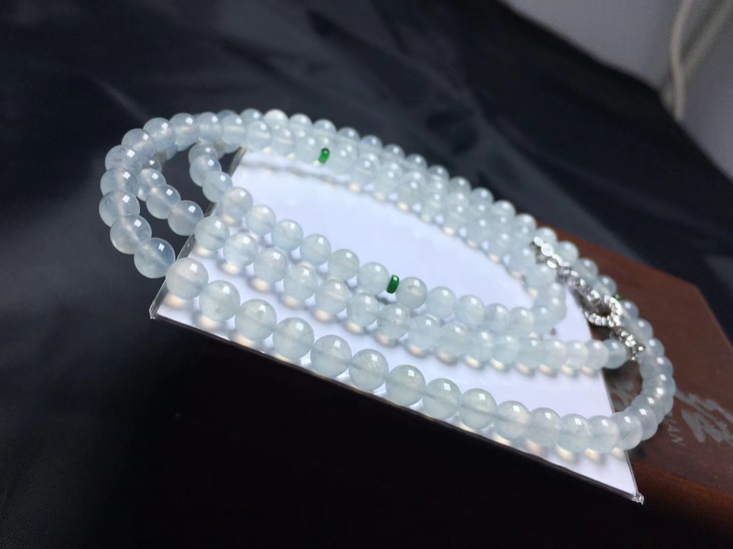️ 珠链，卡6～5.3mm，119颗，种好，玉质细腻，干净，纯，冰透水润，颗颗精选