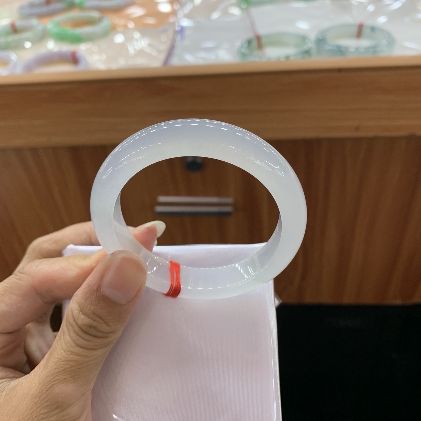 白冰飘花正圈翡翠手镯 50-11.4-7.7