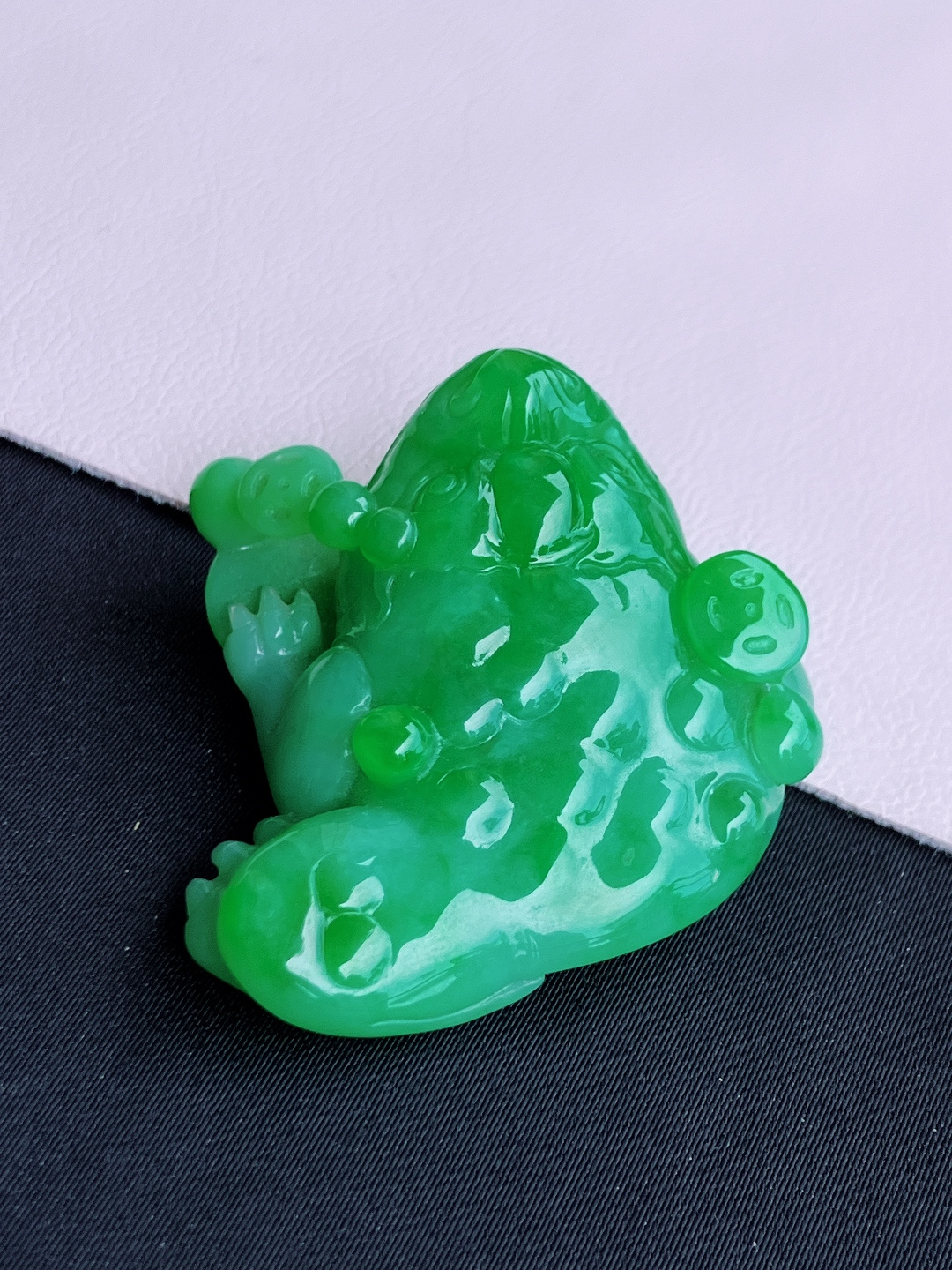 翠绿大金蟾，招财进宝，尺寸42/38.5/16.8/自然光实拍