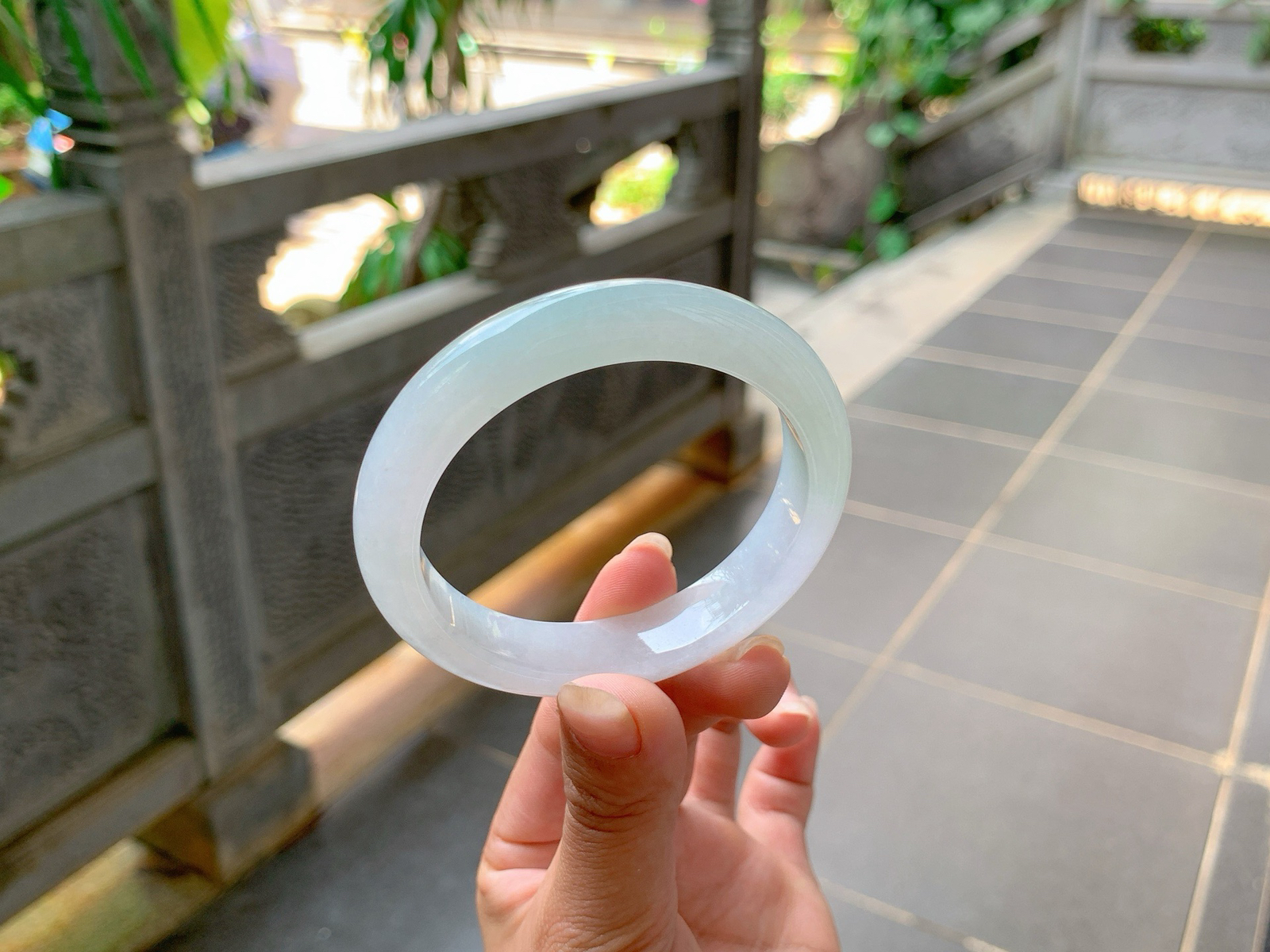 🪩｜54圈口
冰晴底，色系淡淡的，清雅 整体冰润细腻，