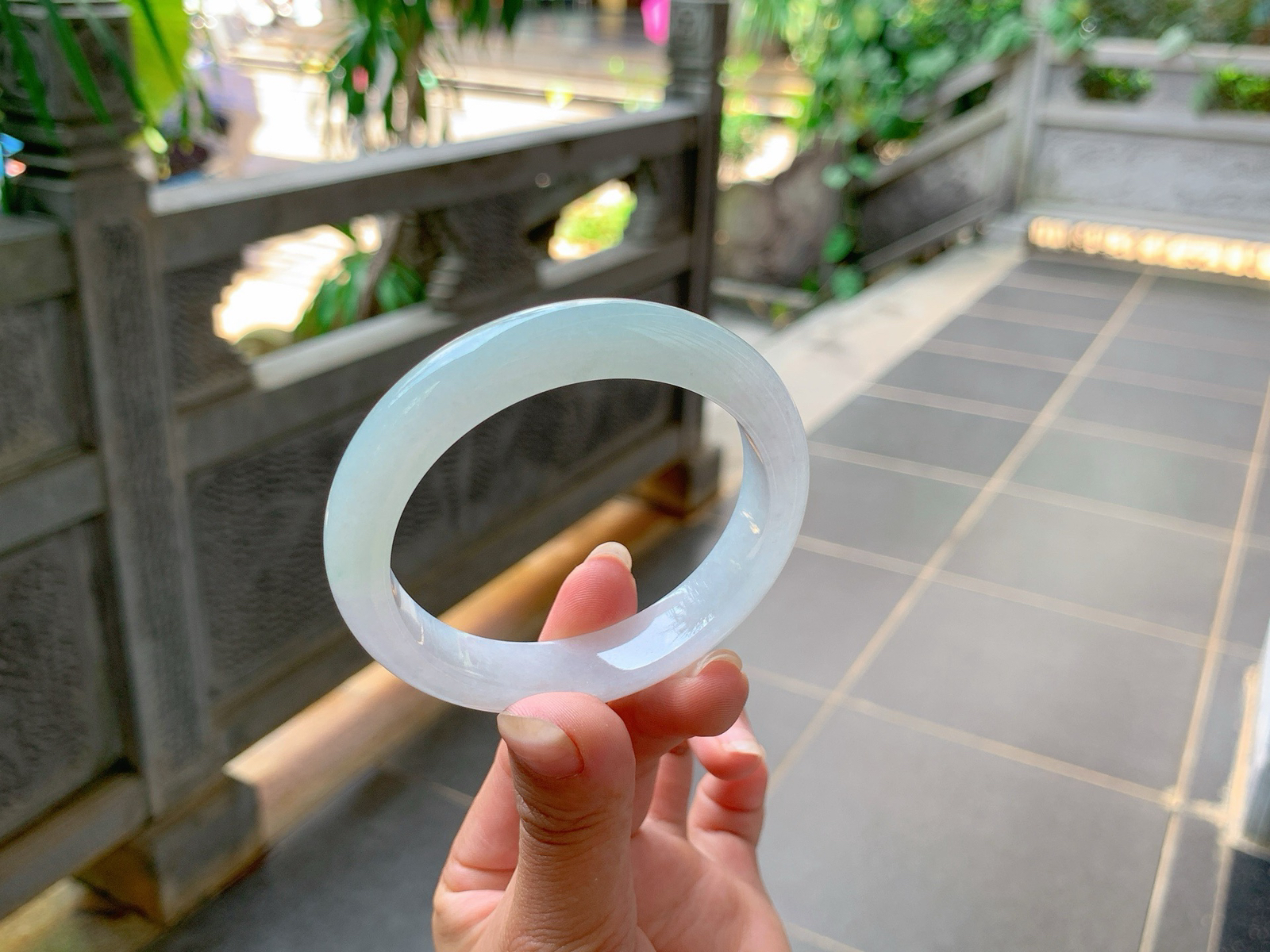 🪩｜54圈口
冰晴底，色系淡淡的，清雅 整体冰润细腻，