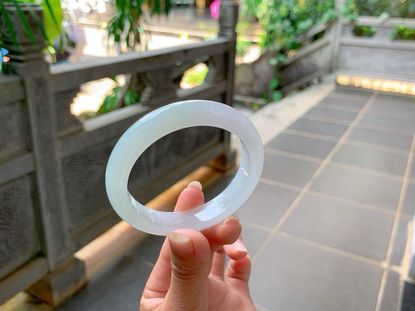 🪩｜54圈口
冰晴底，色系淡淡的，清雅 整体冰润细腻，