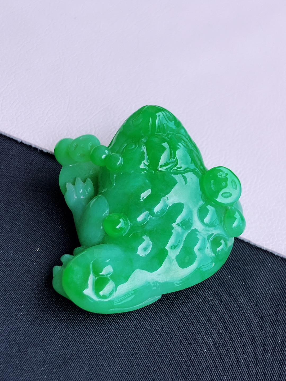 翠绿大金蟾，招财进宝，尺寸42/38.5/16.8/自然光实拍