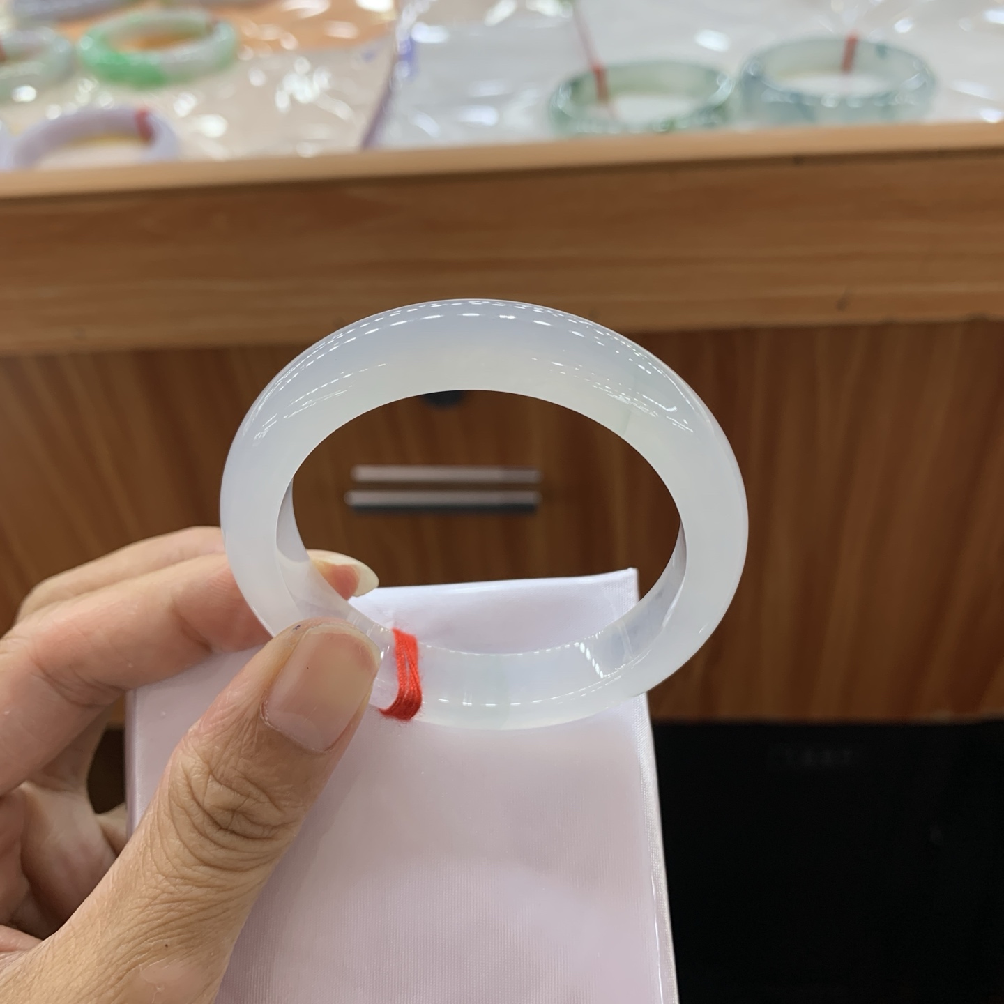 白冰飘花正圈翡翠手镯 50-11.4-7.7