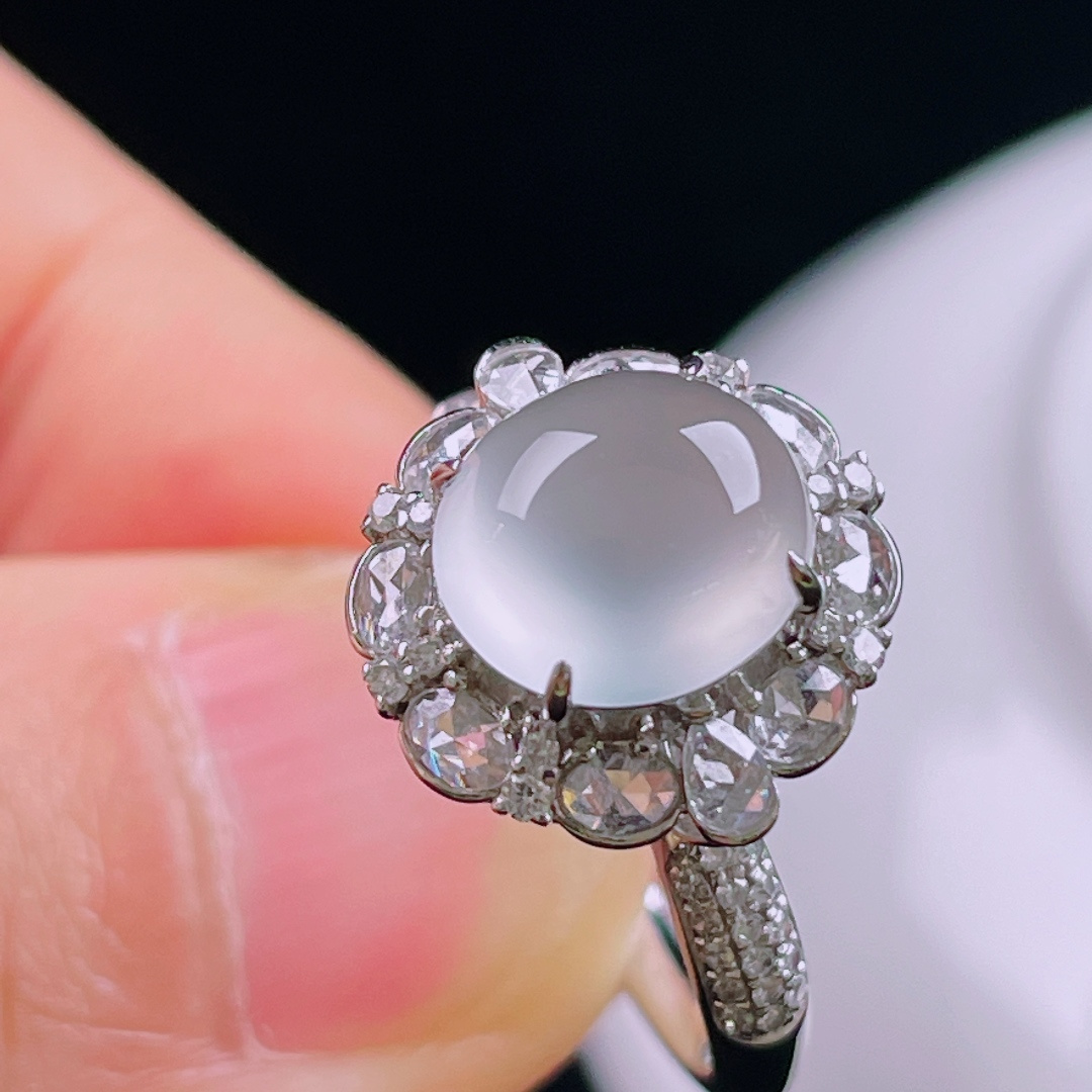 ️，冰种戒指，老种起光，细底通透，尺寸：裸石9/8.2/4.5mm0612