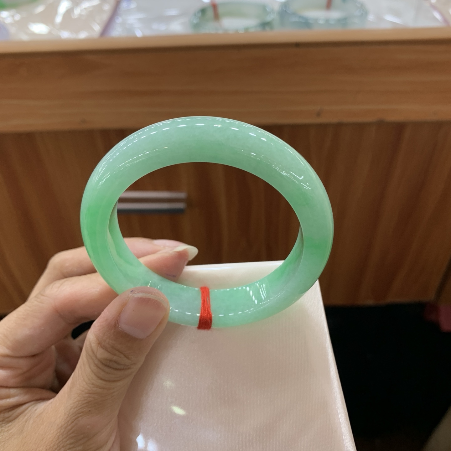 满绿正圈翡翠手镯 53.5-12.8-8.6