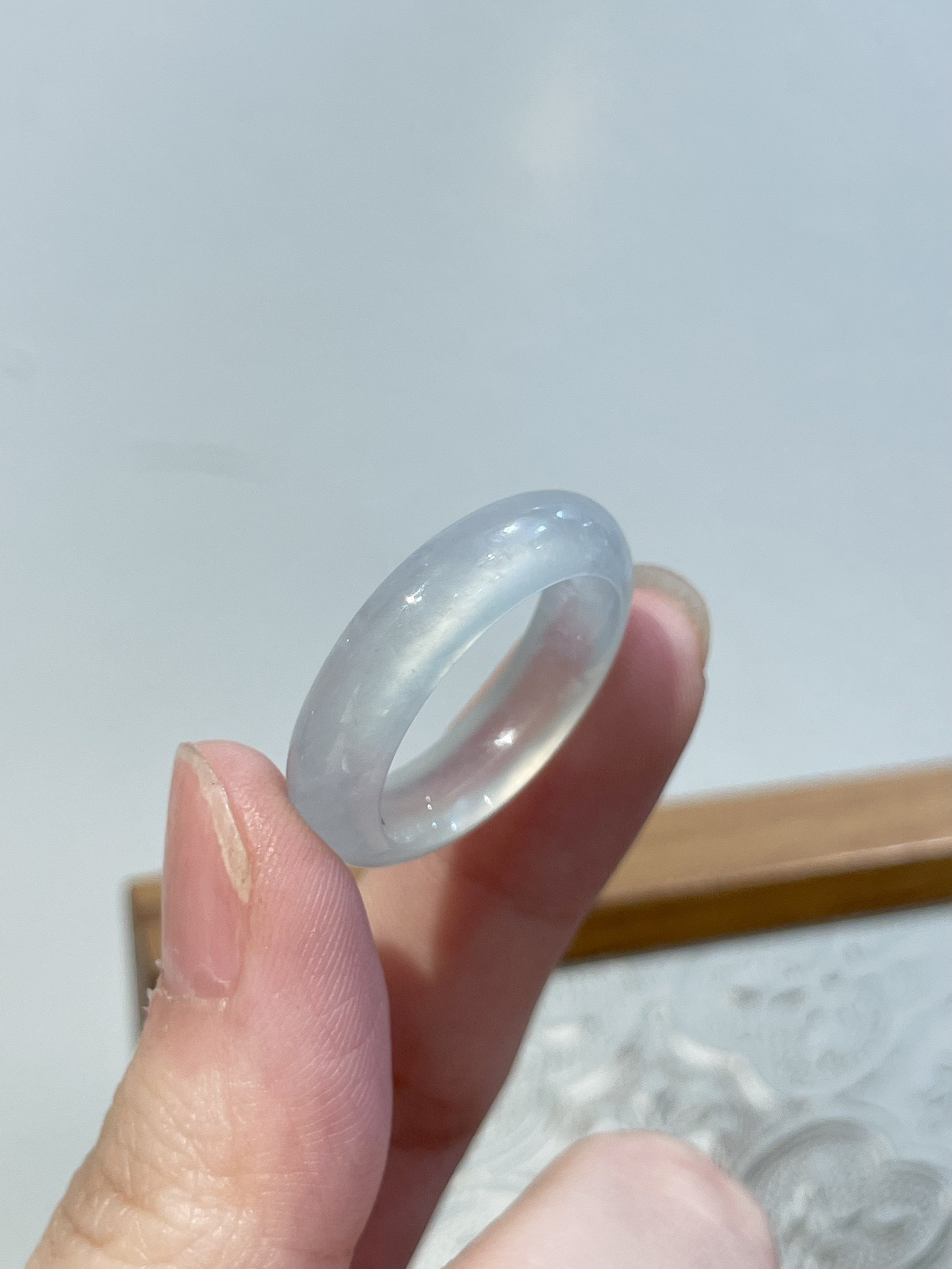️ 冰种戒圈 冰莹通透，质地细腻，水润起光，两用款，通勤百搭 尺寸：整体7.7*4圈口14