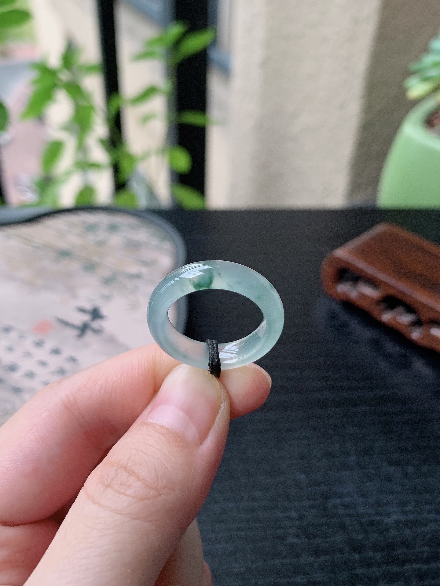 老坑冰种胶感飘花素面戒指 裸石尺寸:17-5.5-3.8mm