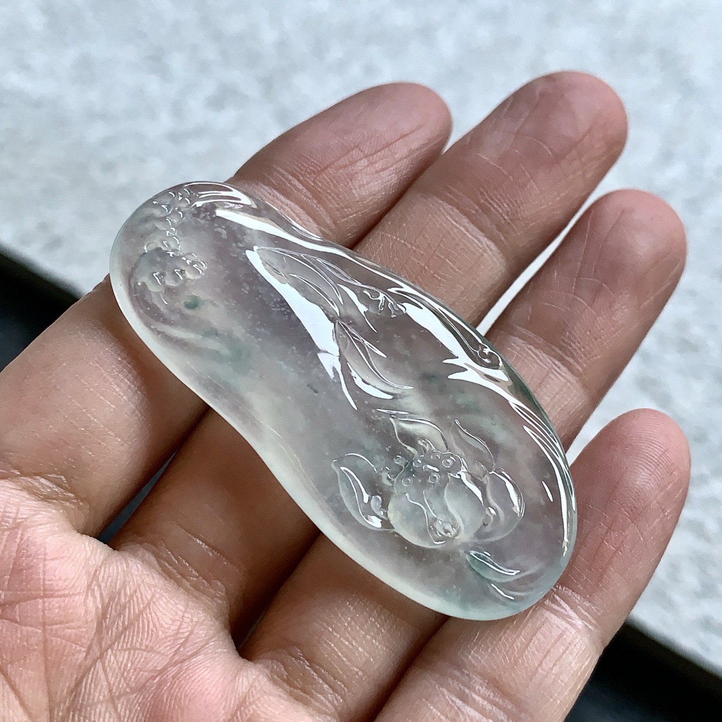 ️ 莲花牌，玉质细腻