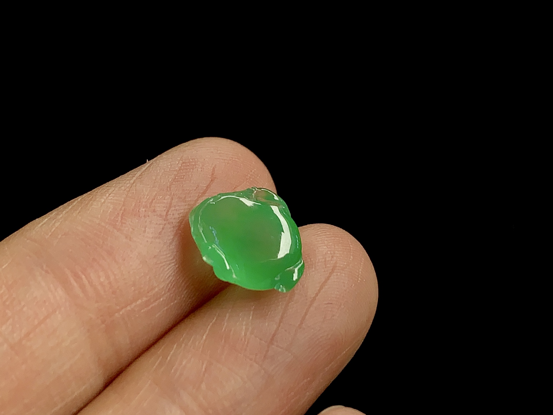 冰绿金蟾，莹润冰透，种水足