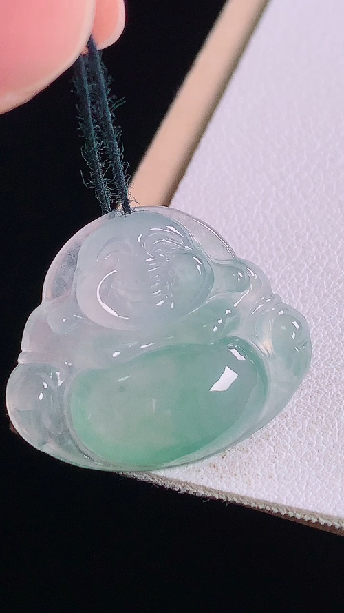 ️冰蓝佛公，无裂，尺寸:22.0-26.1-5.7mm 11