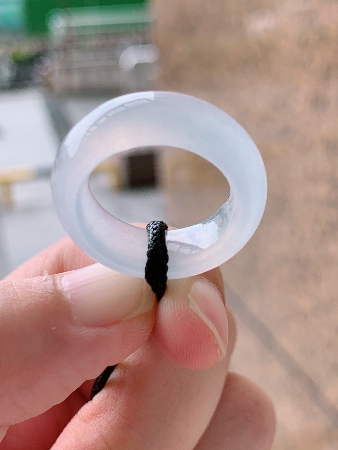 ️ 指环，宽版戒圈，种老起光清透纯净，极简百搭不挑手型 裸石25.3-8.2-4.5 内直径16.8 圈口14 010610