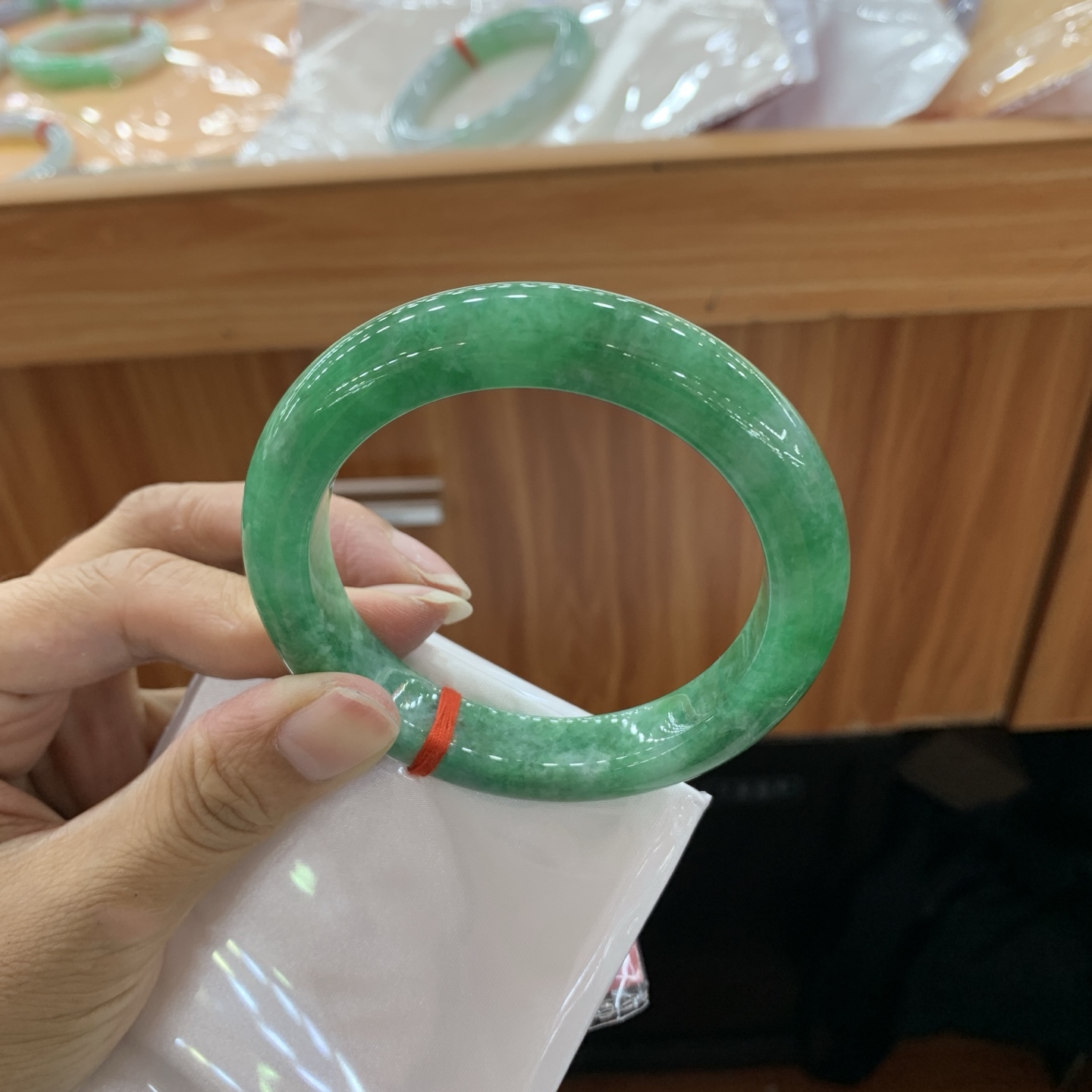 满绿正圈翡翠手镯 57-11.6-10