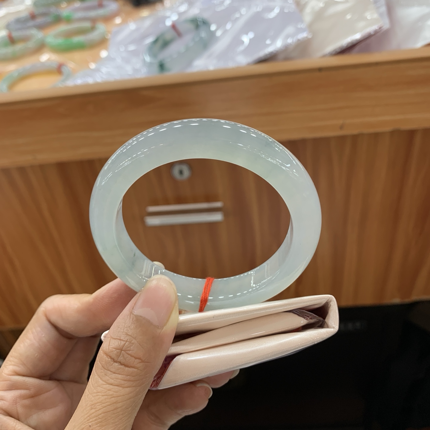 飘花正圈翡翠手镯 55.2-11.3-9.1
