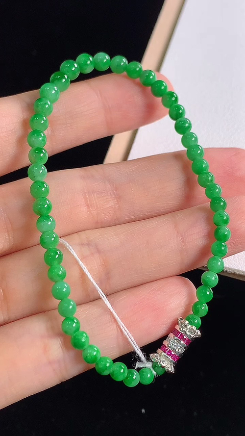 ️辣绿手链，尺寸:4.5-4.5mm
