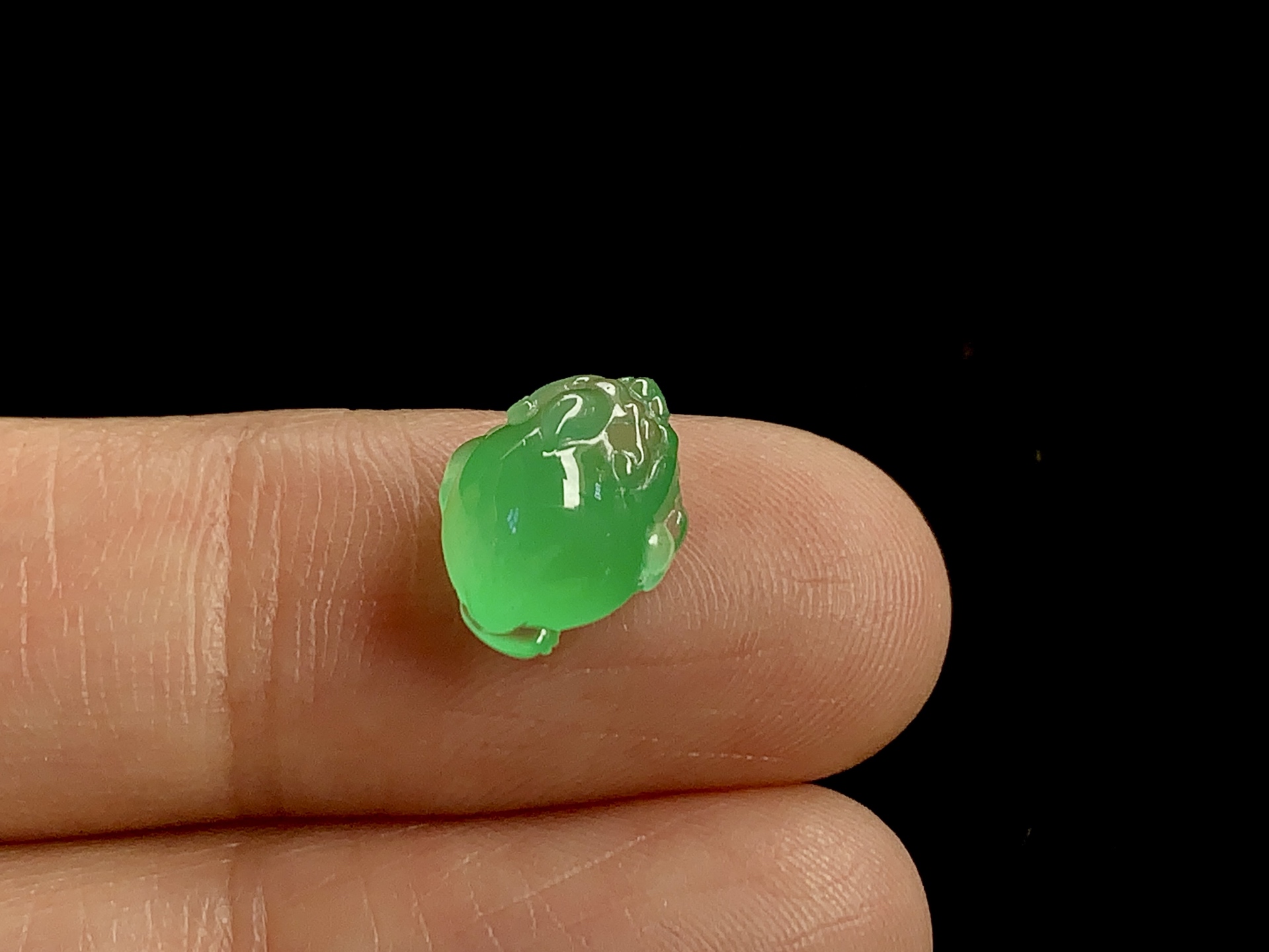 冰绿金蟾，莹润冰透，种水足
