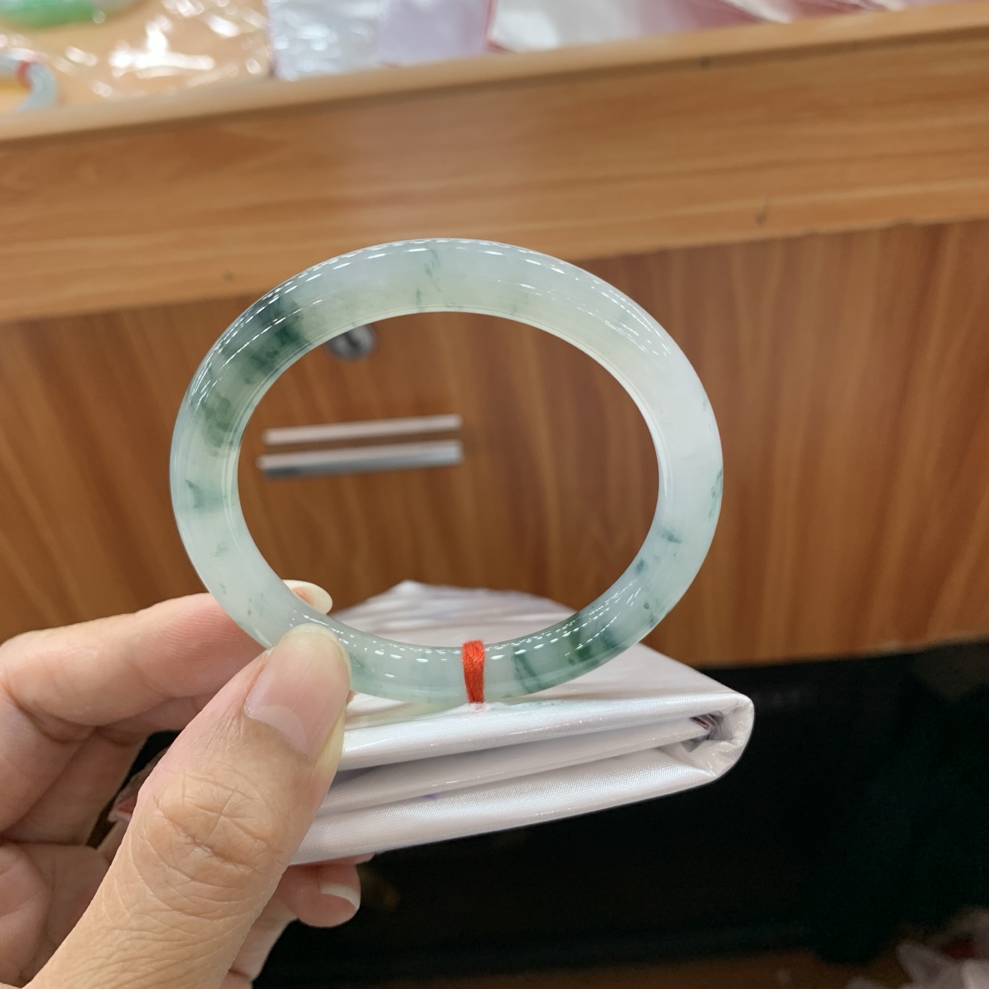 冰飘花小圆条翡翠手镯 54-8.1-8