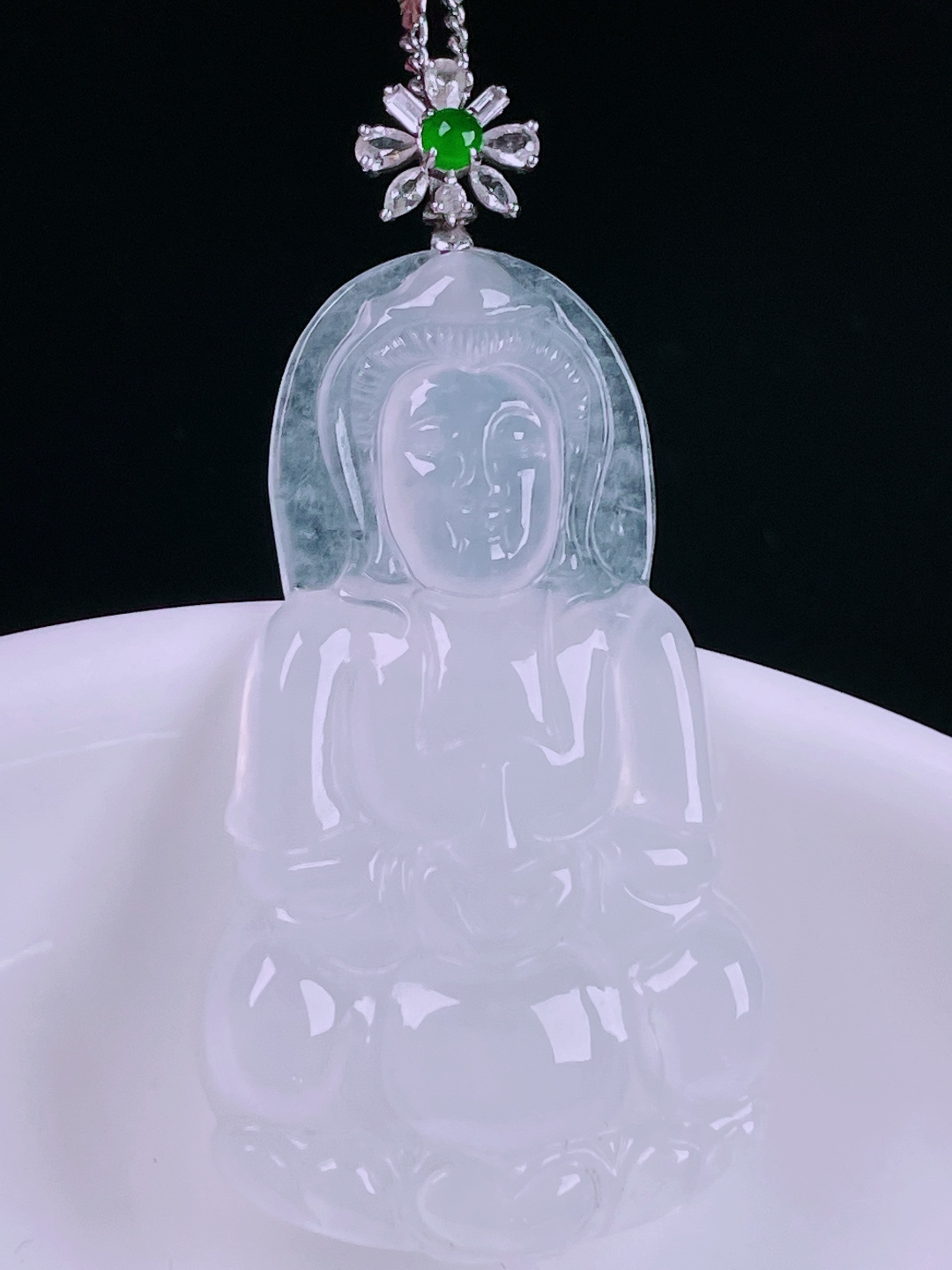白冰观音，老种起光，细底通透，尺寸：48/23.4/4mm0613