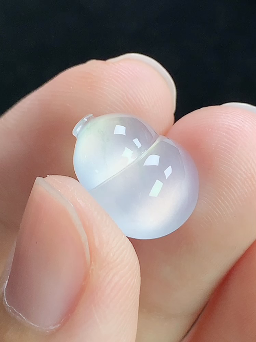 冰种葫芦，无裂，尺寸13.9-11.8-4.7mm，L13xgg8