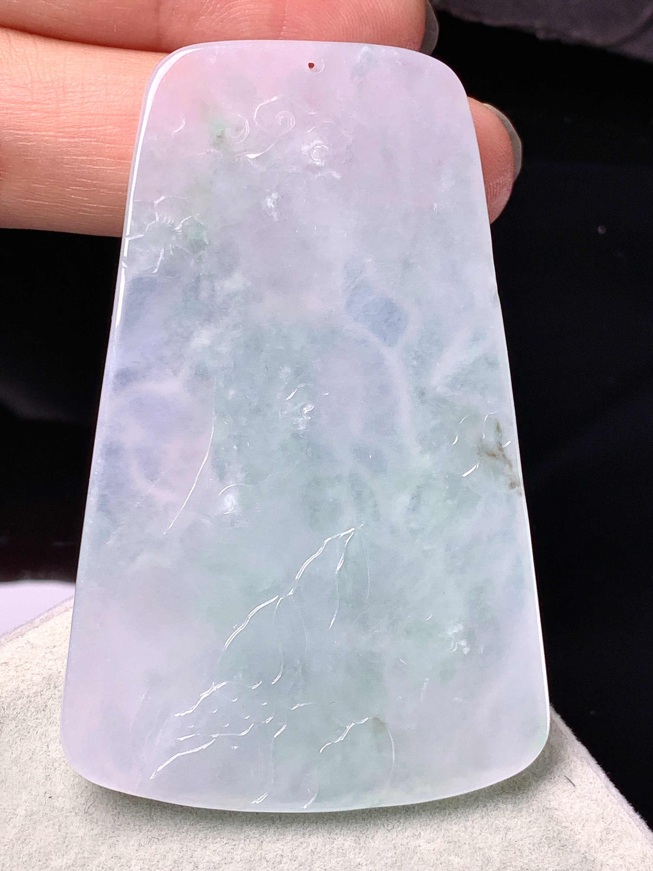 飘绿普贤观音菩萨吊坠 玉质细腻 色泽艳丽清新 整体尺寸60.2*38.2*5 d1