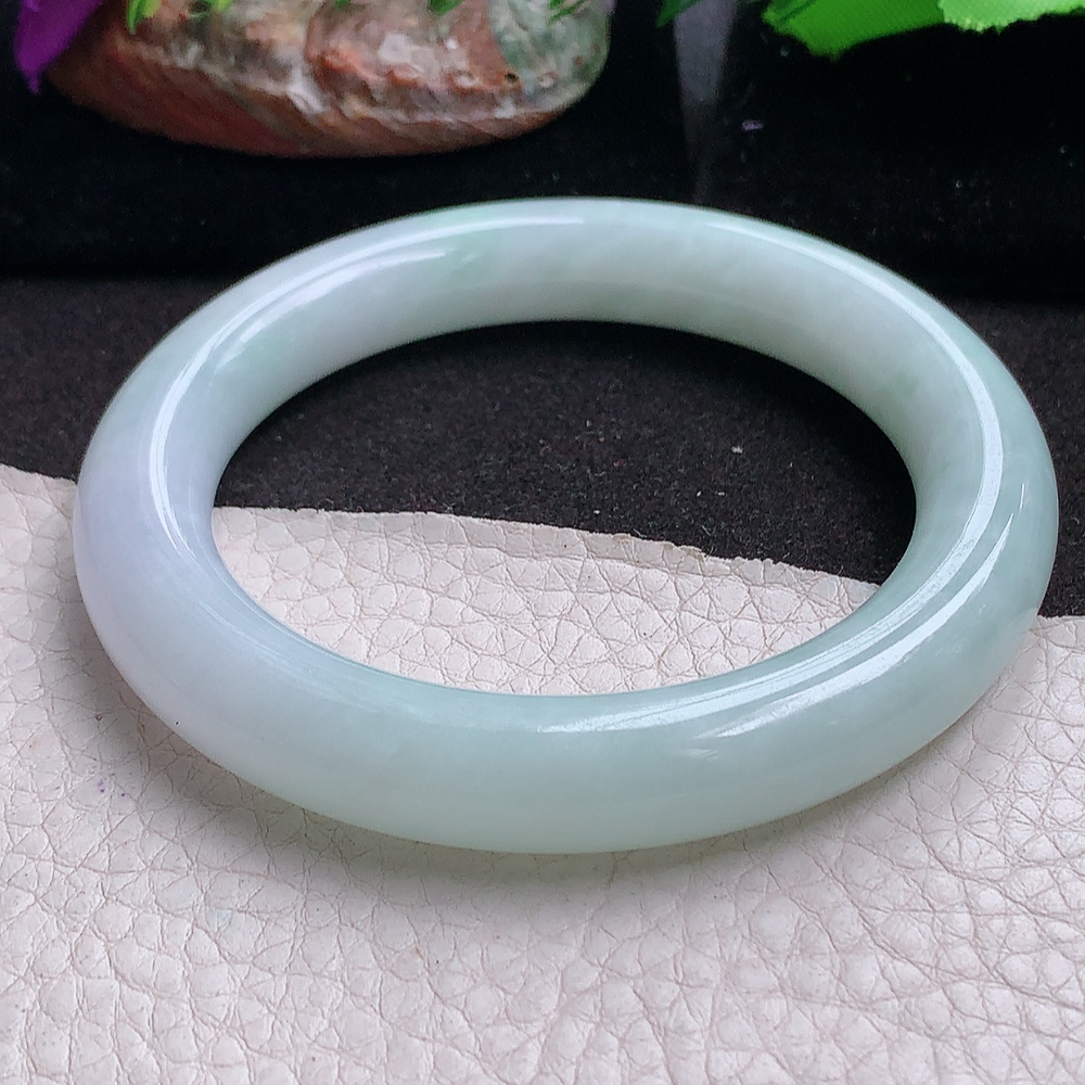 js实拍58*11胖圆镯 缅甸翡翠a货玉手镯清新圆条珠宝玉手环