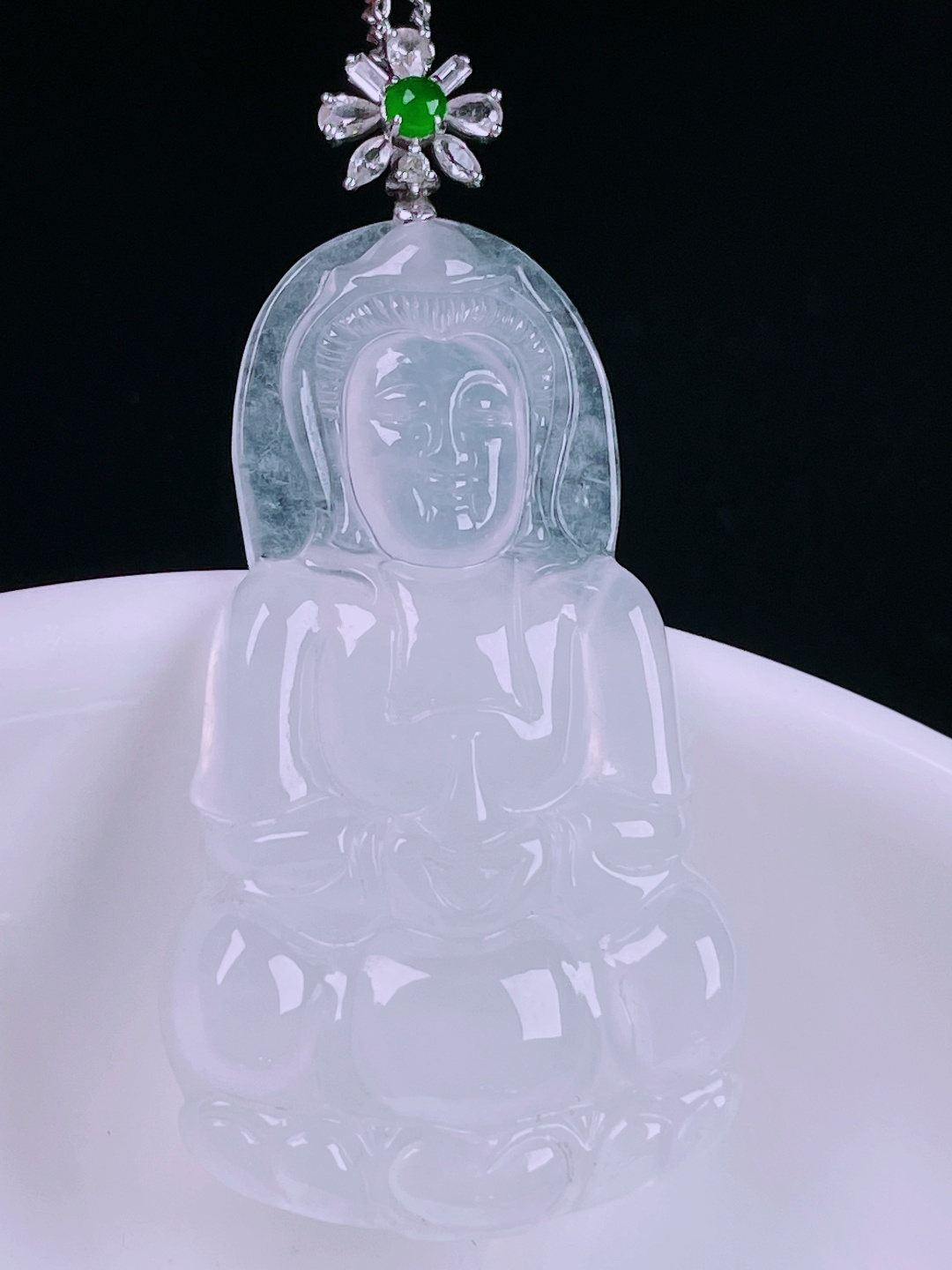 白冰观音，老种起光，细底通透，尺寸：48/23.4/4mm0613