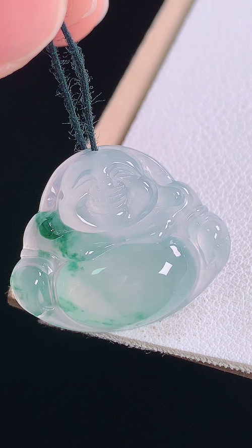 ️冰飘花佛公，无裂，尺寸:21.2-25.6-5.8mm 11