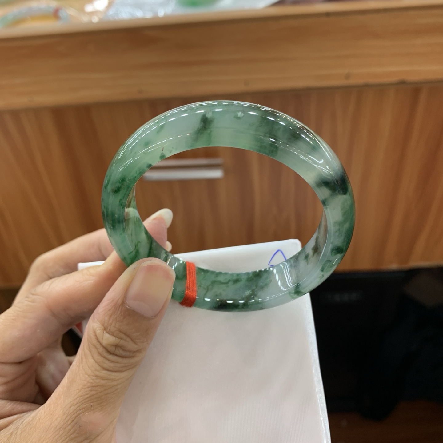 061237LS 飘花正圈翡翠手镯 54.6-14-8