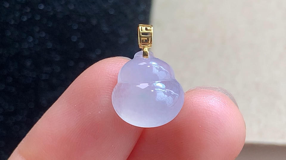 ️ 18K金伴钻葫芦，尺寸15.4/11.2-10.7-4.8mm，包A附证书