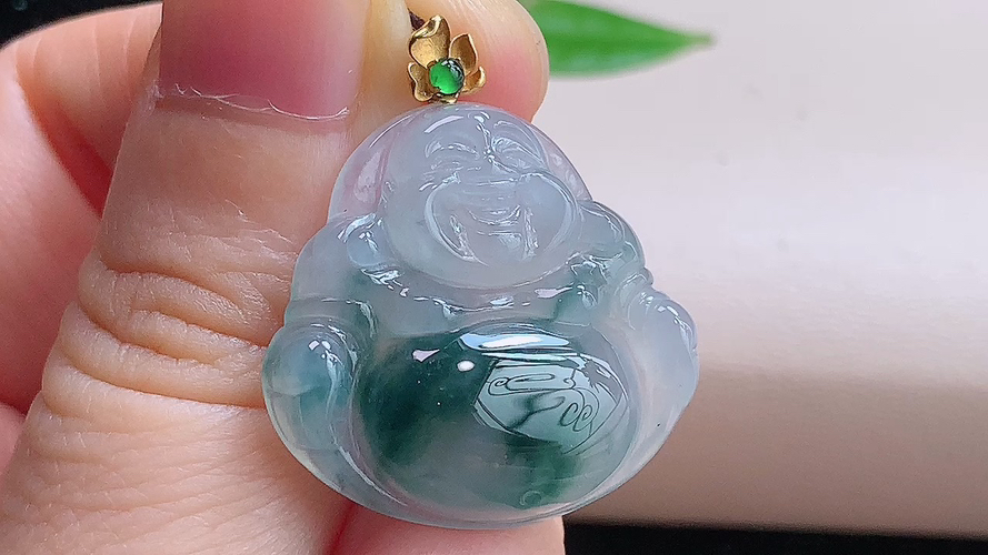 ️ 18K金伴钻笑佛，无裂，尺寸28.6/26.0-24.0-5.6mm，包A附证书