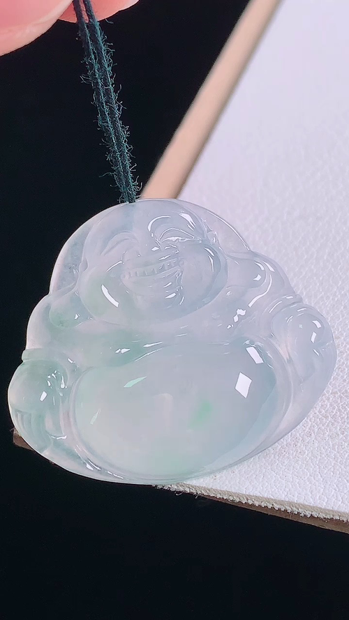 ️冰种佛公，无裂，尺寸:27.8-32.4-6.0mm 11