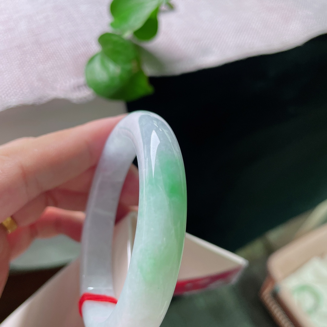 52.6/10.8/8，白底青正圈，清润质地，显气质，水头好，种老，皮纹，ss53821a