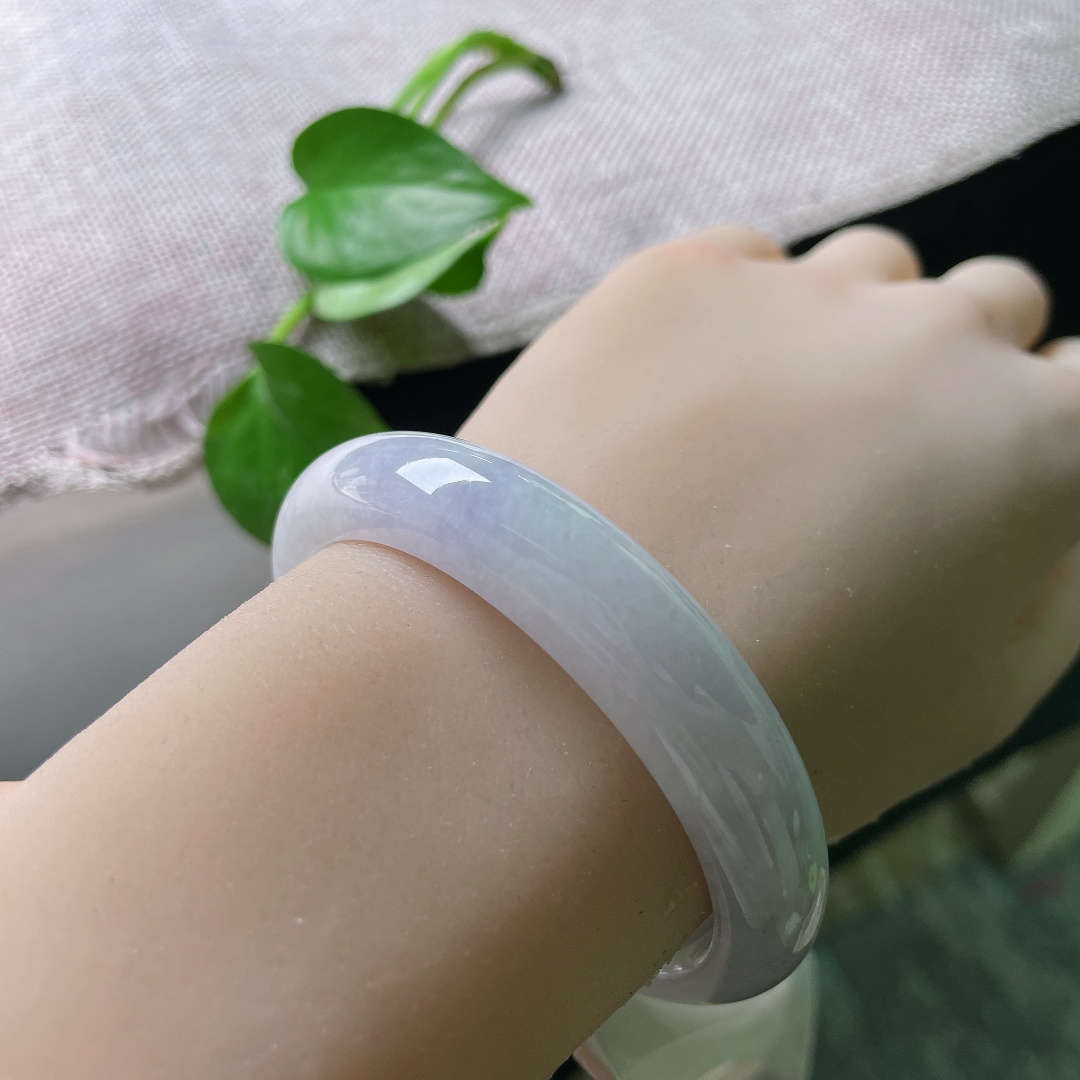 54.5（49.3）12.4/7.4，贵妃，佩戴温柔仙美，水头好，种老，皮纹，ss51363a
