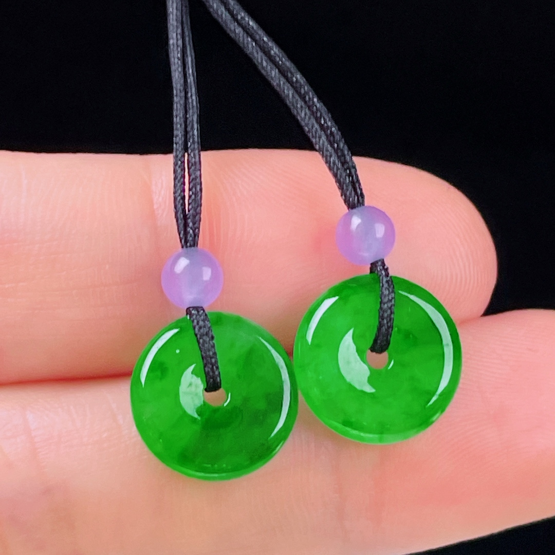 ️冰绿耳坠，老种起光，细底通透，尺寸：12.4/2.8mm0614