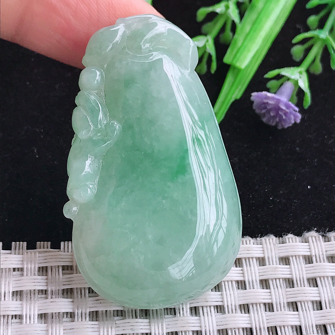 实拍A货翡翠53.8/34.8/14.7老坑冰润冰晴绿福瓜吊坠翡翠玉牌挂件