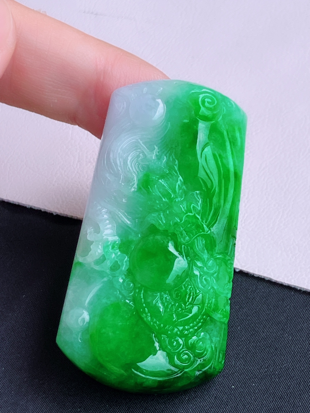 阳绿龙牌，栩栩如生，尺寸55.6/28.8/10.3/自然光实拍