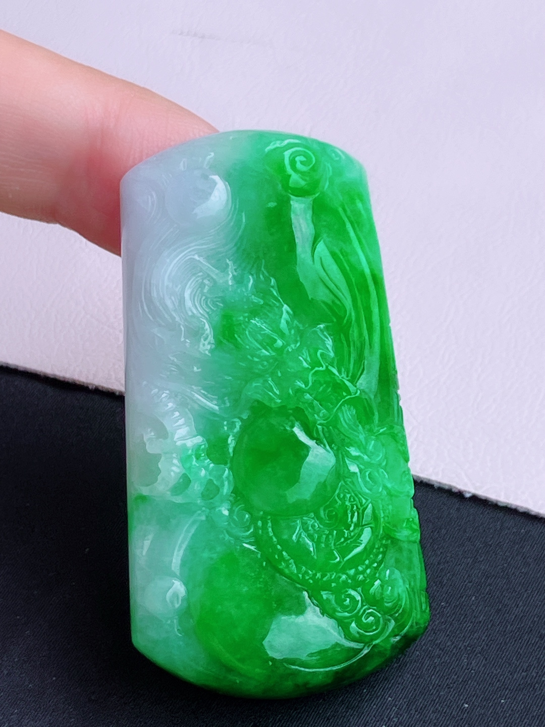 阳绿龙牌，栩栩如生，尺寸55.6/28.8/10.3/自然光实拍