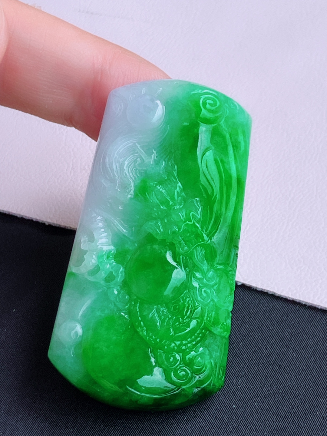 阳绿龙牌，栩栩如生，尺寸55.6/28.8/10.3/自然光实拍