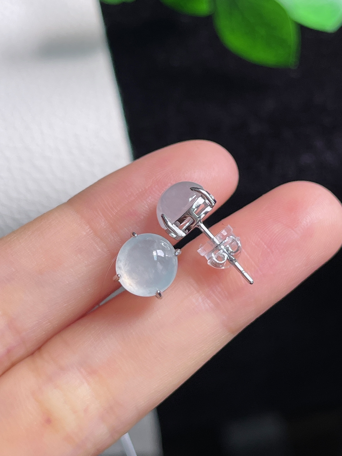 翡翠耳钉，印记：S925