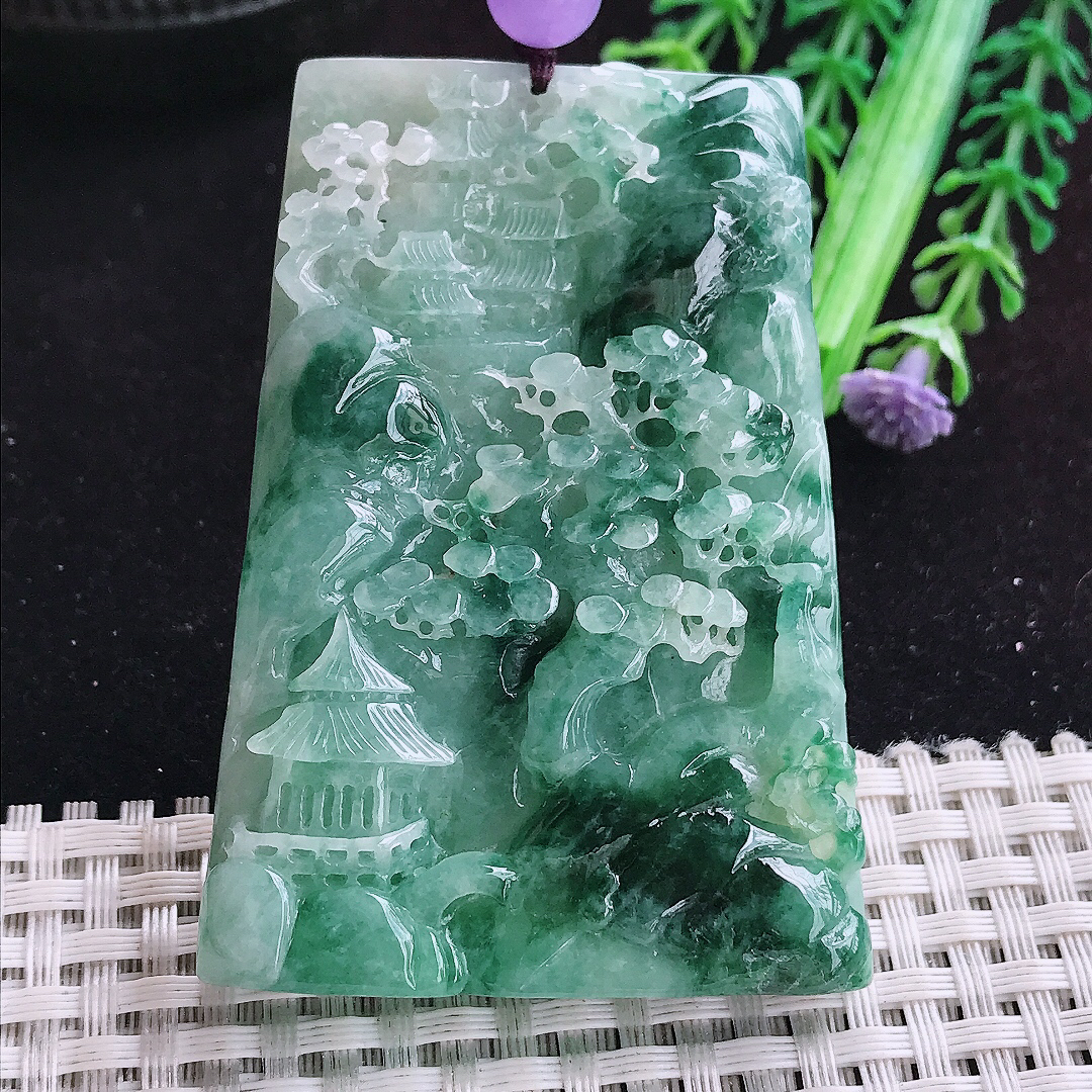 实拍A货翡翠65/47/9.5老坑精美温润飘花山水牌吊坠翡翠玉牌