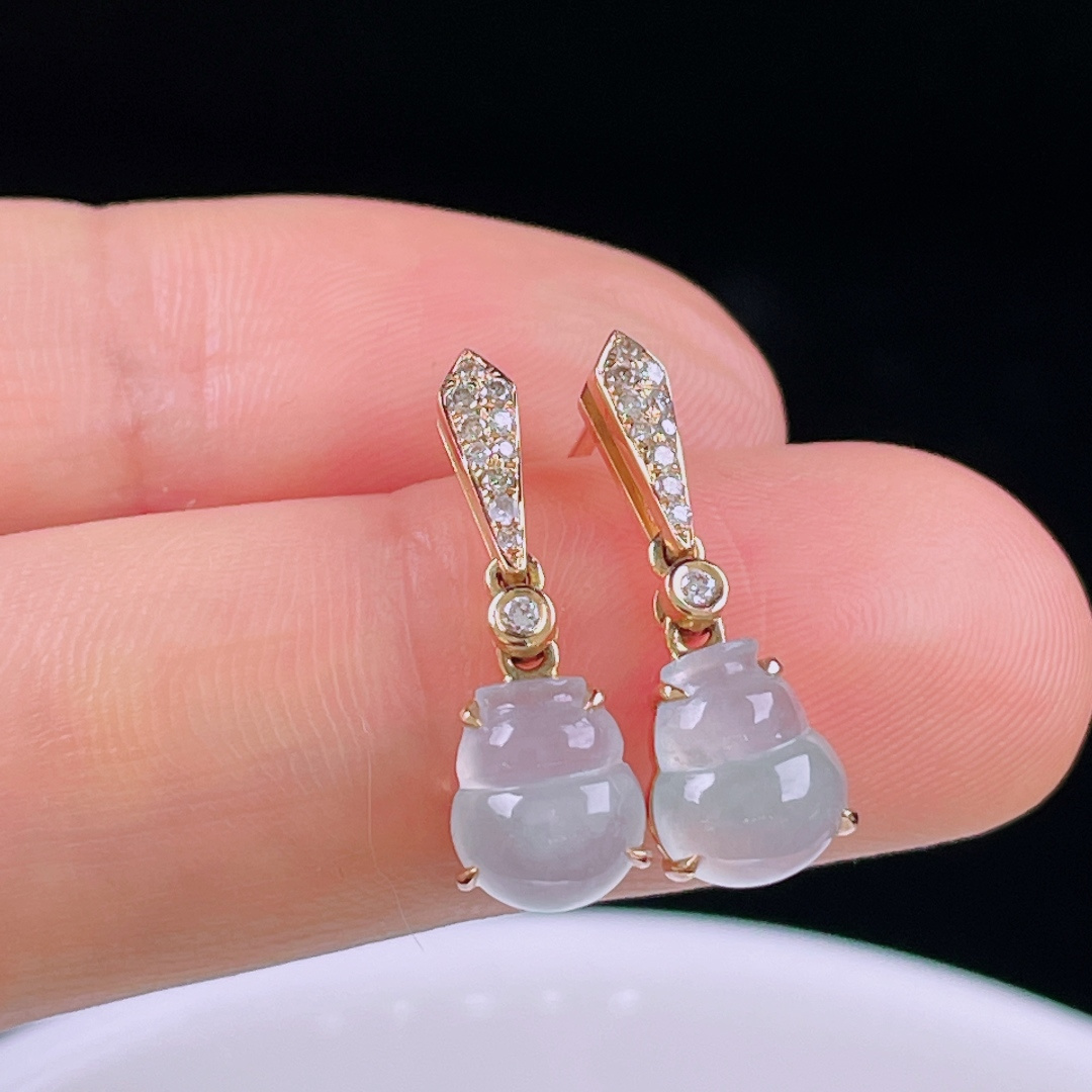 ️冰种耳坠，老种起光，细底通透，尺寸：21/7.4/4.8mm0614