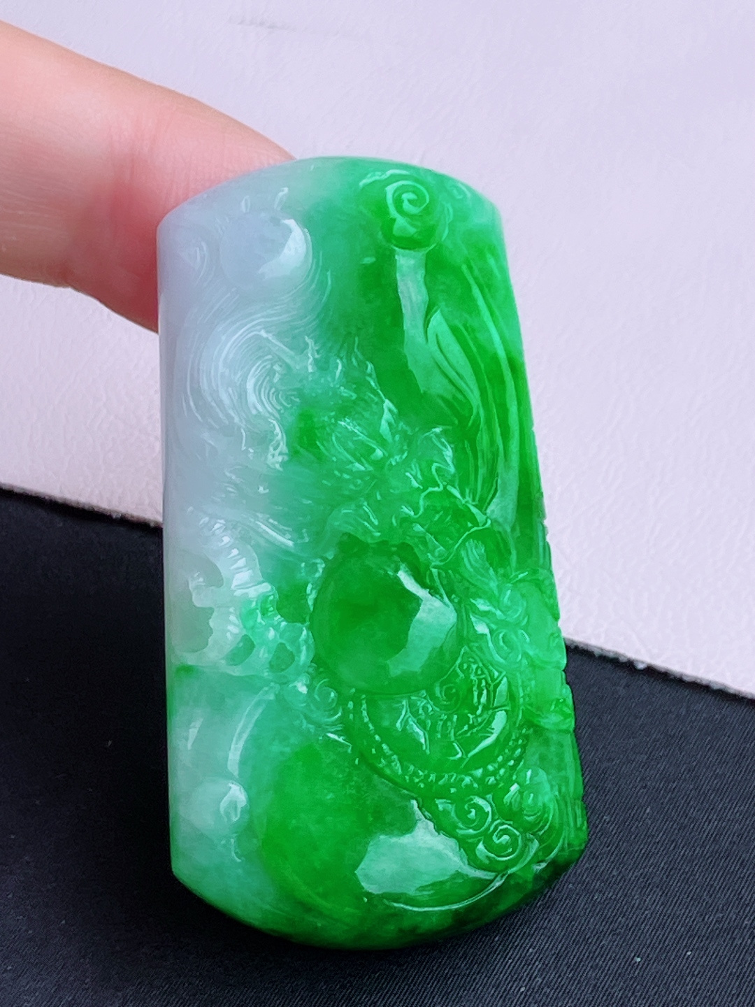 阳绿龙牌，栩栩如生，尺寸55.6/28.8/10.3/自然光实拍