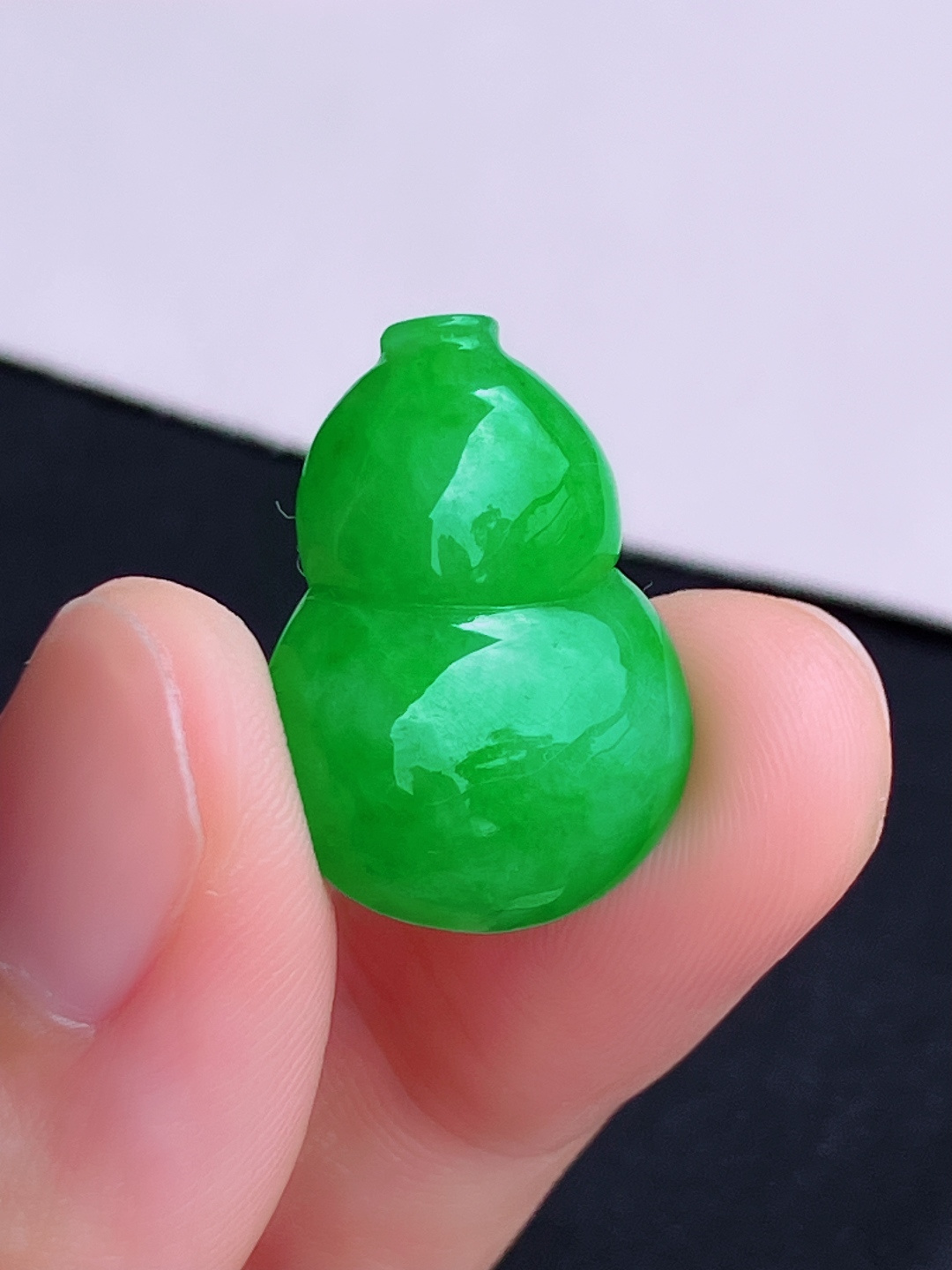 满绿葫芦，色美清爽，尺寸23/17.3/6/自然光实拍